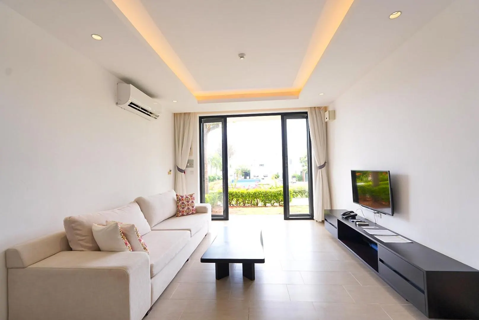 Biet Thu Mat Tien Bien Saint Simeon Resort Vung Tau 0*,  Vietnam