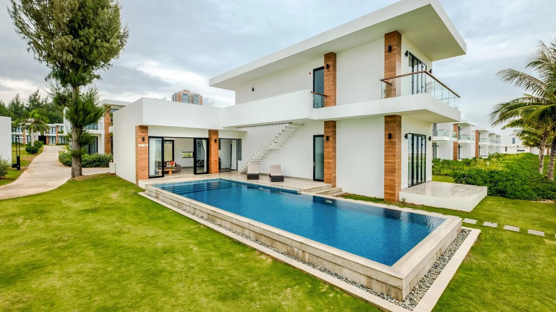 Biet Thu Mat Tien Bien Saint Simeon Resort Vung Tau