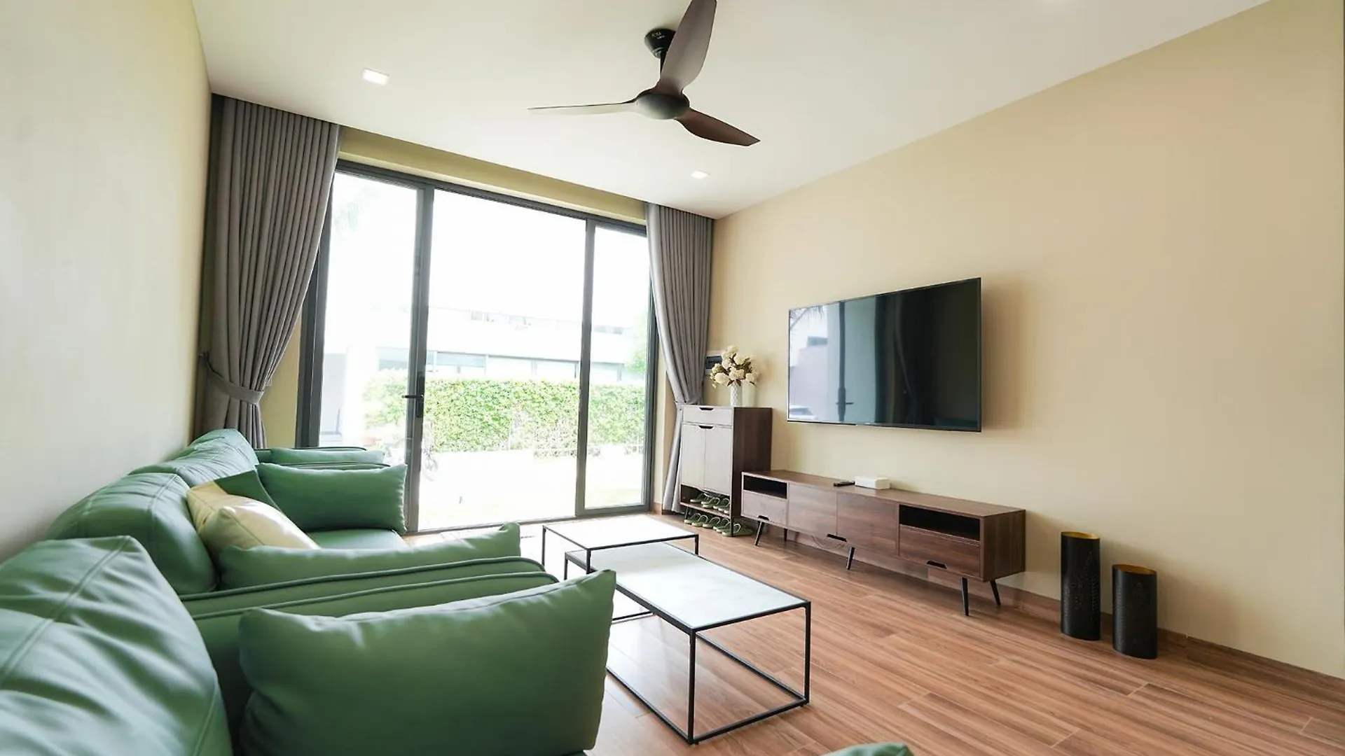 Biet Thu Mat Tien Bien Saint Simeon Resort Vung Tau
